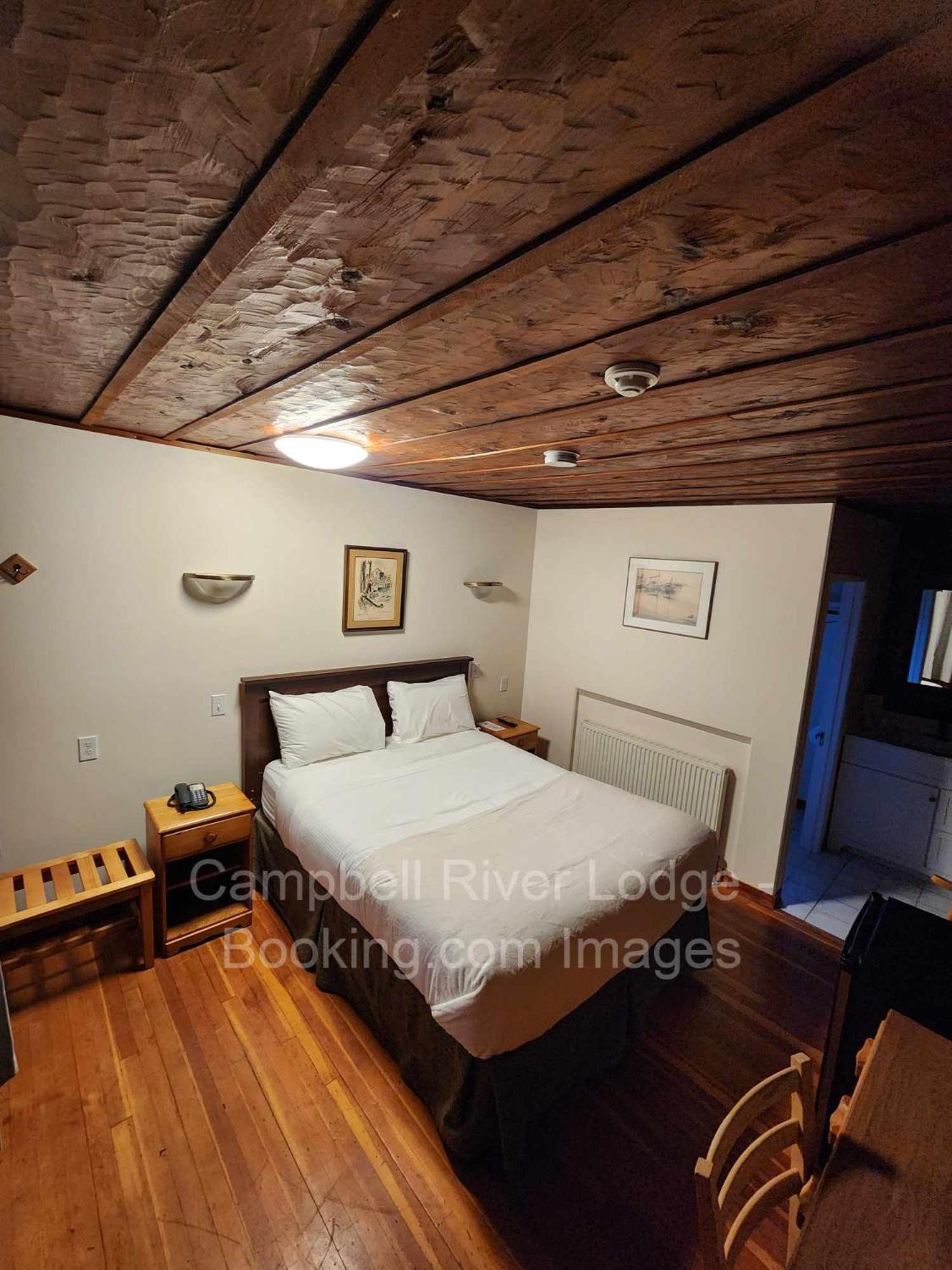 Campbell River Lodge Bagian luar foto